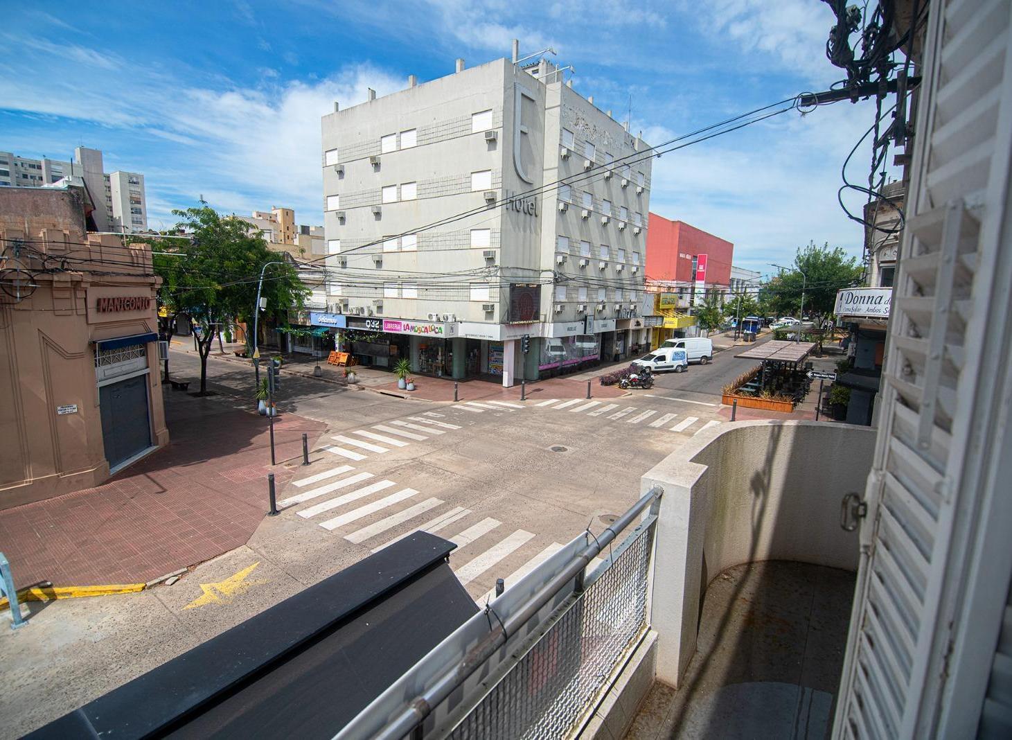 Semipiso 160 m² en Venta – 4 Dormitorios, Terraza y Balcón | Centro Junín