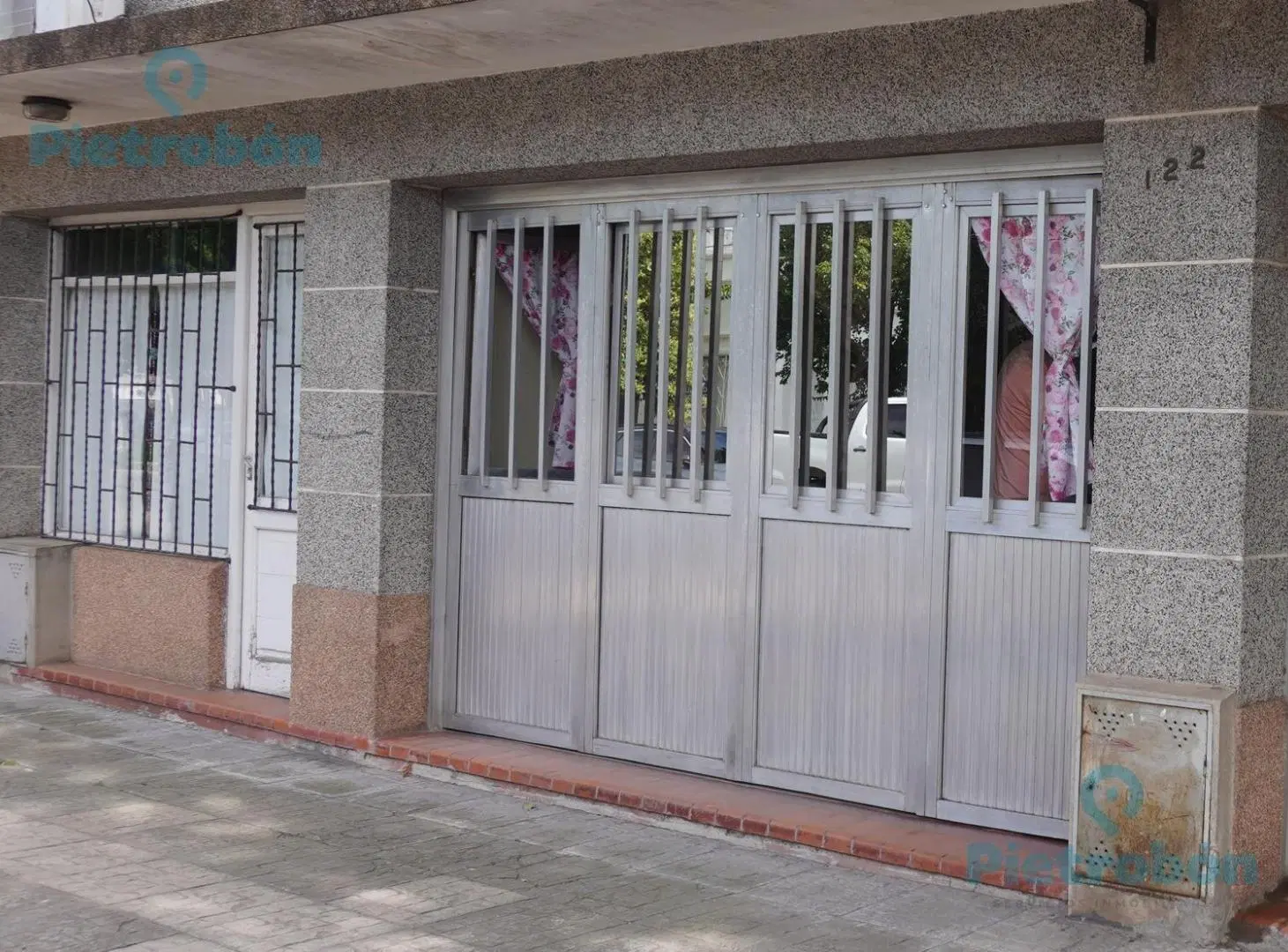 VENTA Propiedad en Junin 8