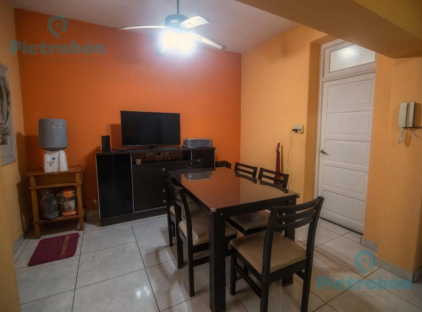 VENTA DE CASA CON LOCAL INDEPENDIENTE 4