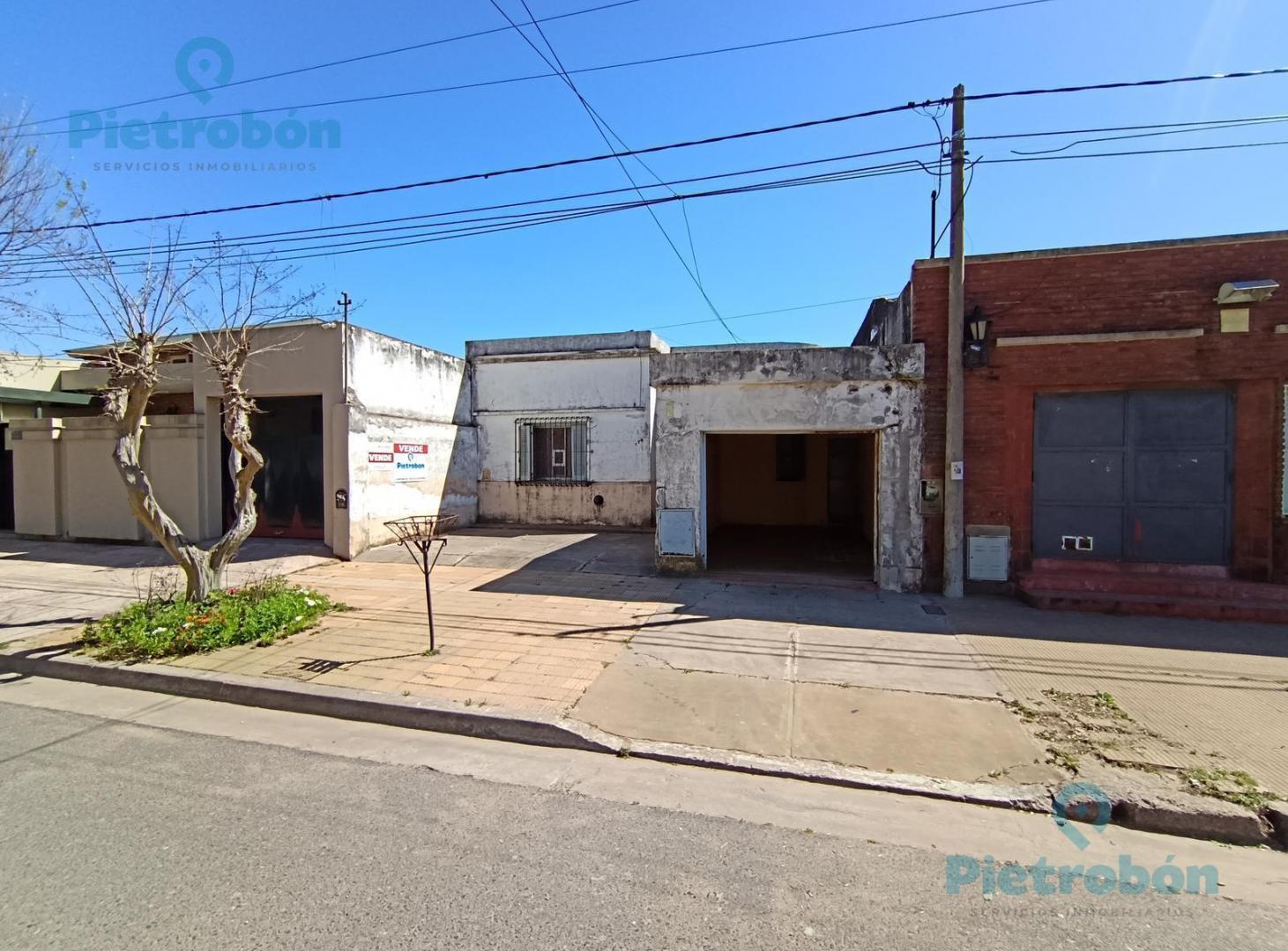 Foto de Casa a demoler/ reformar sobre lote con gran potencial, imagen 1