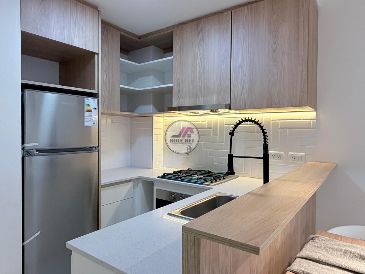 Foto de DEPARTAMENTO 3 AMBIENTES CON BALCON Y PATIO EN VENTA | PLAZA COLON, imagen 5
