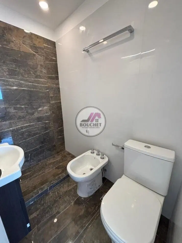 DEPARTAMENTO MONOAMBIENTE CON VISTA AL MAR EN VENTA | PUNTA IGLESIA 8