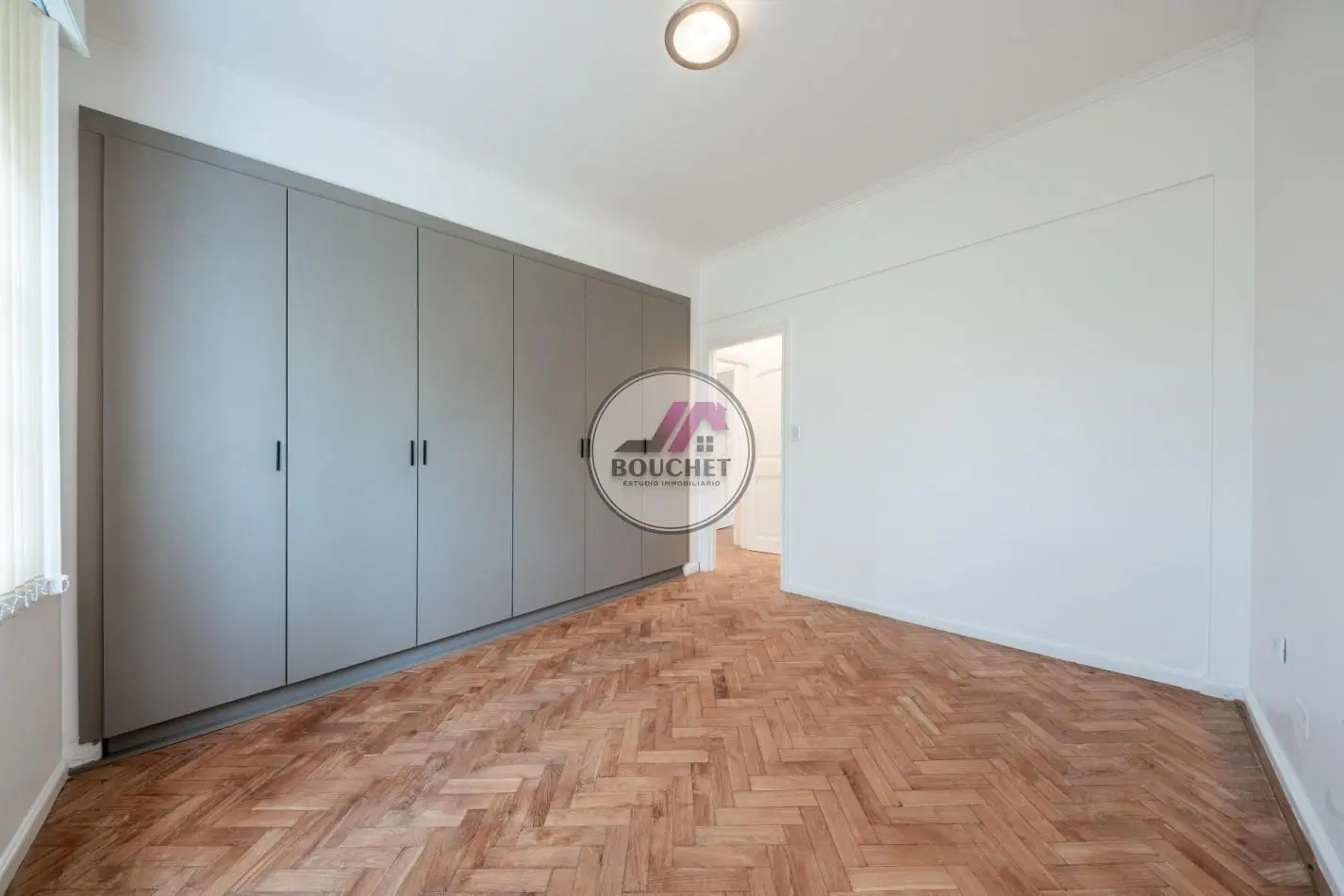 DEPARTAMENTO 4 AMBIENTES RECICLADO EN VENTA | PLAZA MITRE 4
