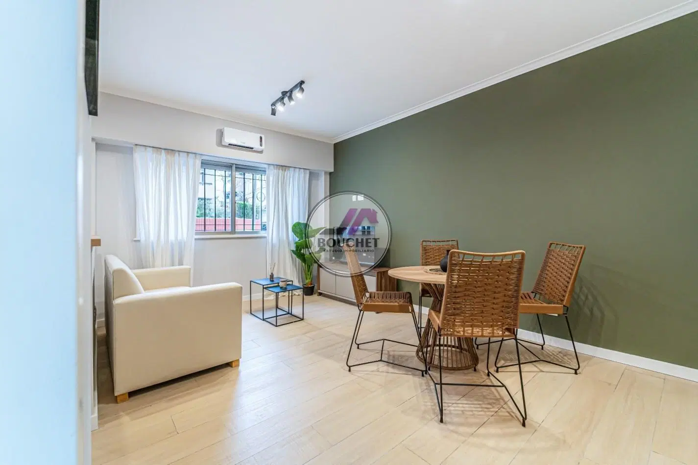 DEPARTAMENTO 2 AMBIENTES A LA CALLE CON PATIO EN VENTA | ZONA ALDREY 4