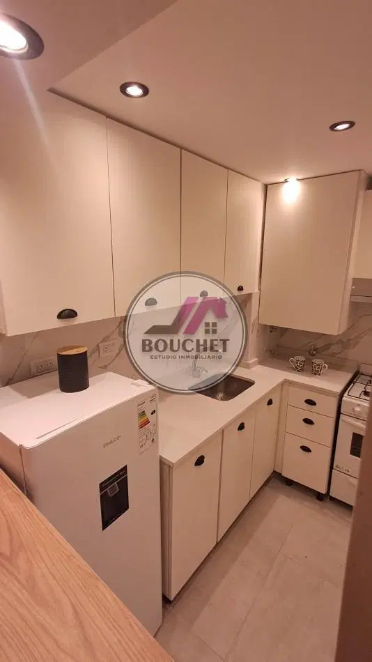 DEPARTAMENTO 2 AMBIENTES BALCON Y PATIO EN VENTA | CENTRO 5