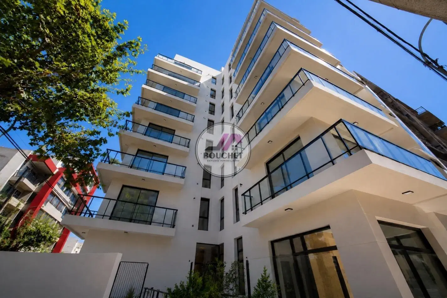DEPARTAMENTO SEMIPISO 3 AMBIENTES CON COCHERA EN VENTA | ALDREY 4