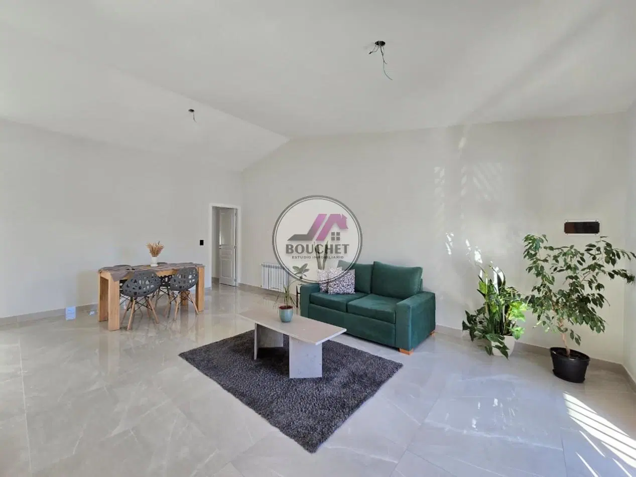 CASA PH 3 AMBIENTES CON COCHERA Y PARQUE EN VENTA | NUEVA POMPEYA 1