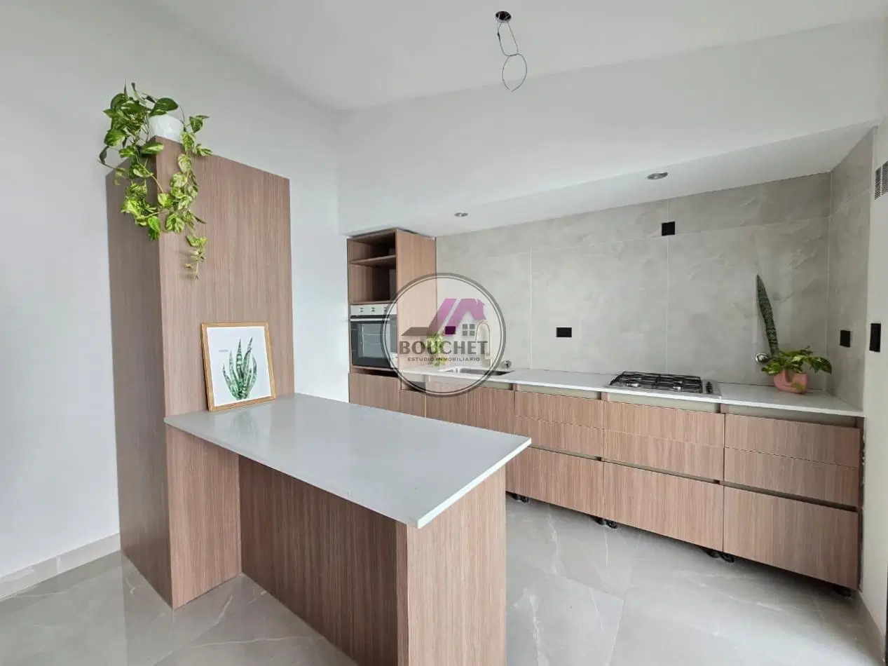 CASA PH 3 AMBIENTES CON COCHERA Y PARQUE EN VENTA | NUEVA POMPEYA 4