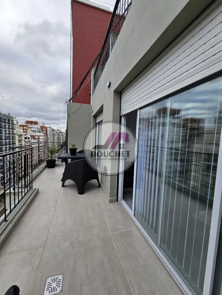 DEPARTAMENTO 3 AMBIENTES CON BALCON TERRAZA EN VENTA | PLAZA COLON 8