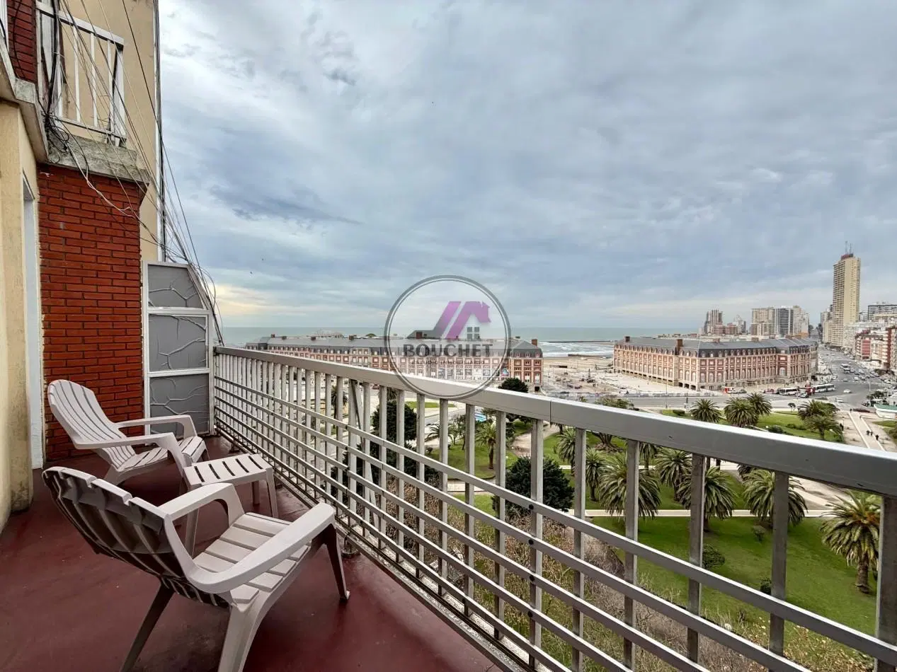 DEPARTAMENTO 2 AMBIENTES CON BALCON TERRAZA Y VISTA AL MAR EN VENTA | PLAZA COLON 5