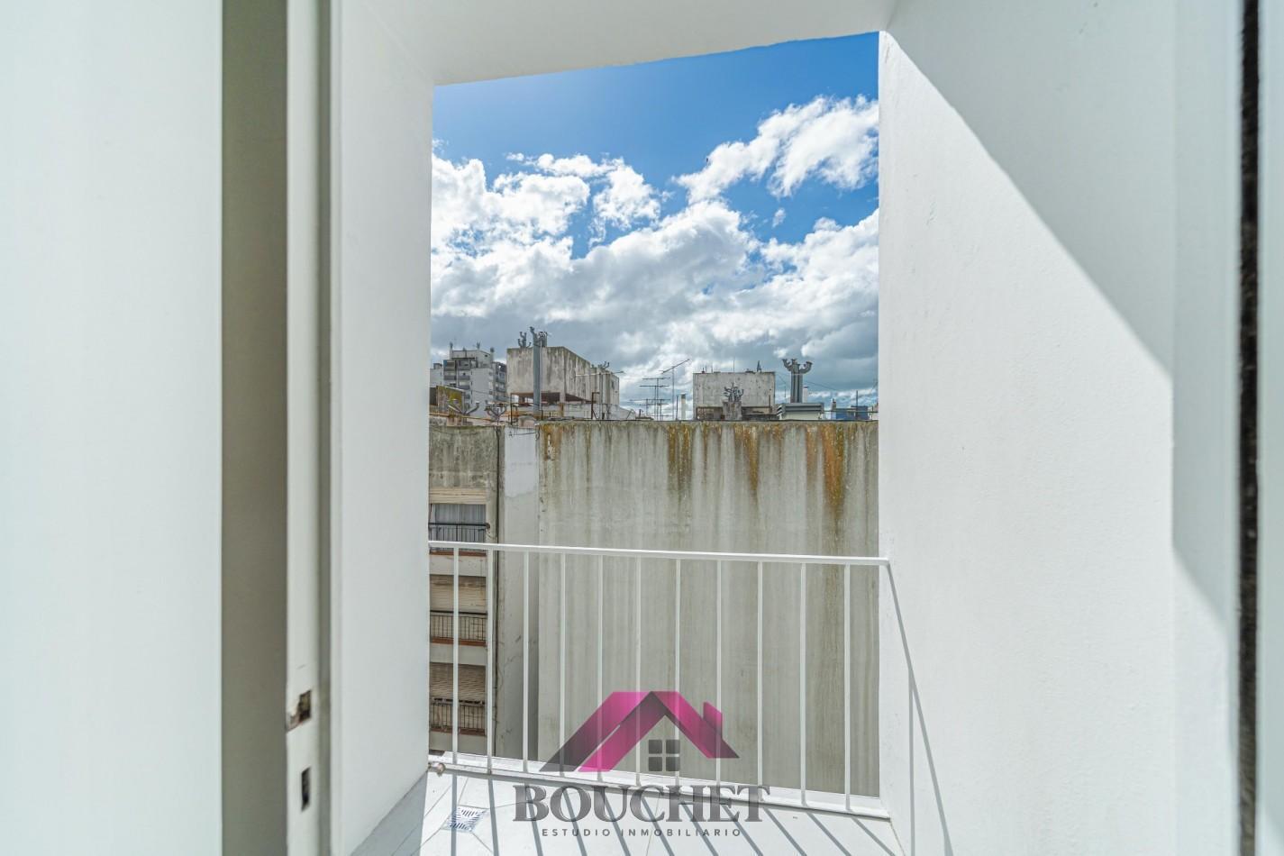 Foto de DEPARTAMENTO 2 AMBIENTES CON BALCON EN VENTA | CENTRO, imagen 3