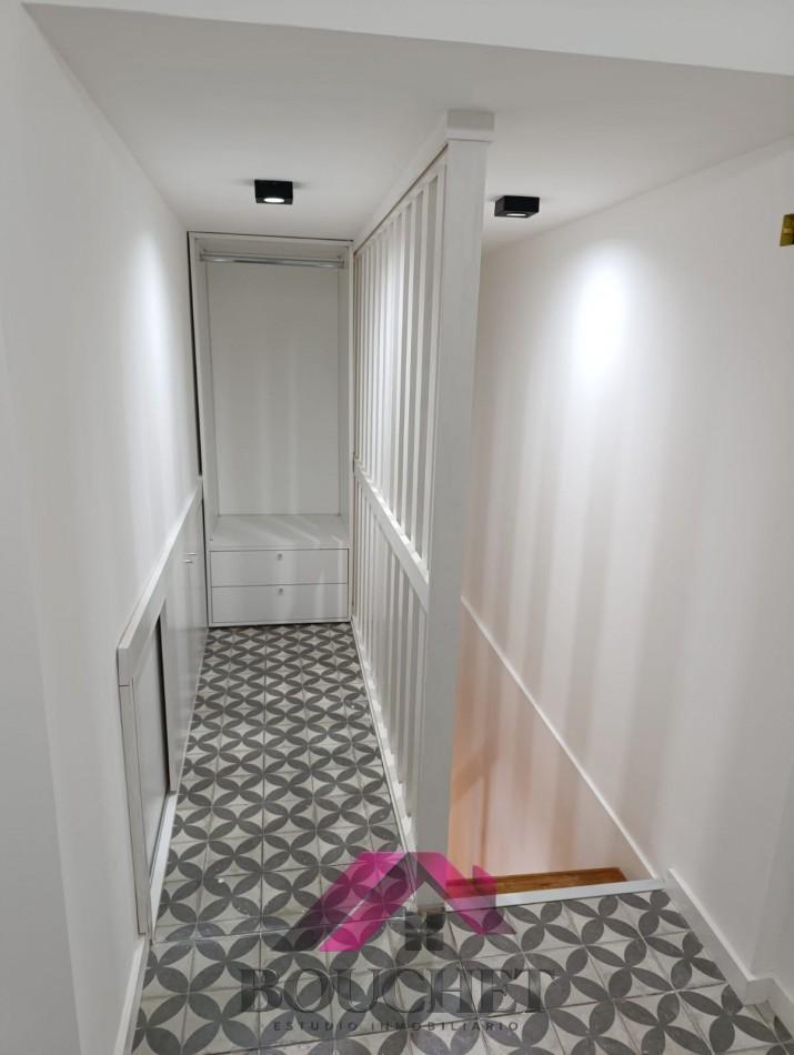 Foto de PH AMBIENTE Y MEDIO POR PLANTA ALTA EN VENTA | PARQUE LURO, imagen 3