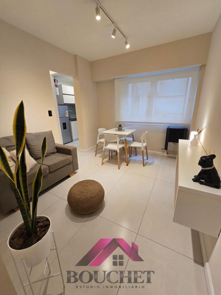 Foto de DEPARTAMENTO 3 AMBIENTES RECICLADO EN VENTA | CENTRO, imagen 1