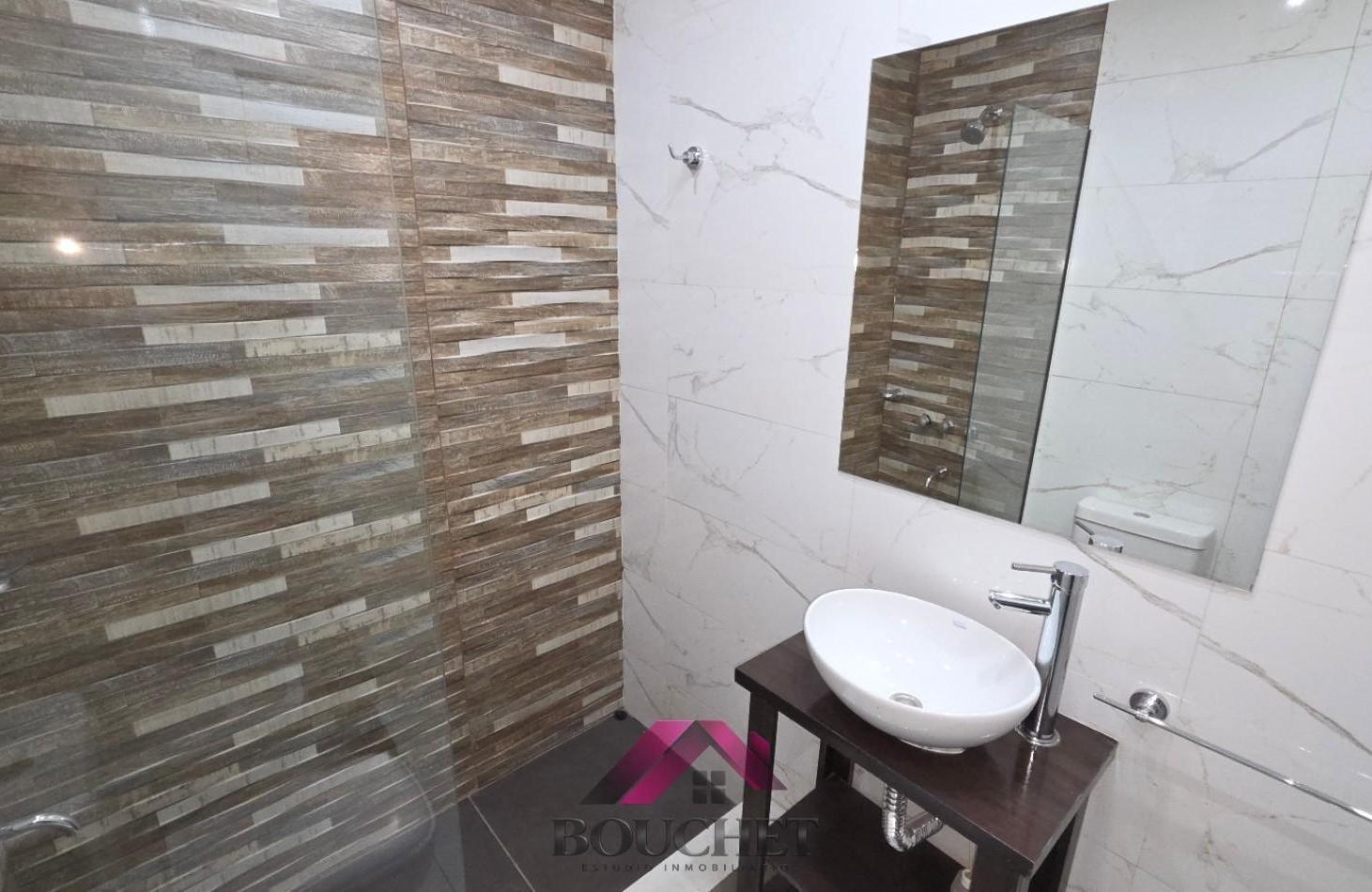 Foto de DEPARTAMENTO 2 AMBIENTES LATERAL EN VENTA | PLAZA COLON, imagen 5