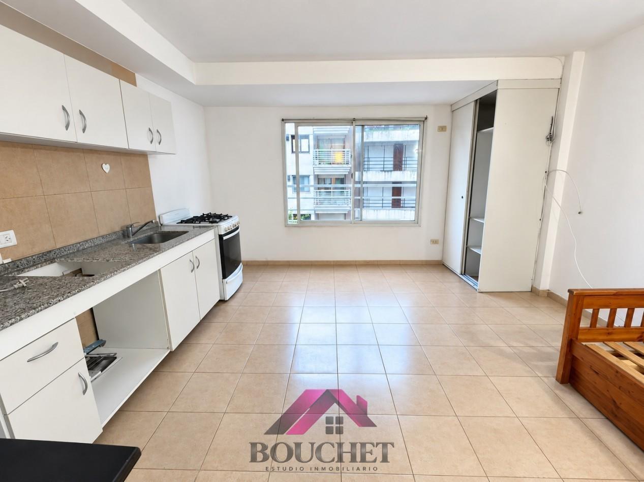 Foto de DEPARTAMENTO MONOAMBIENTE A LA CALLE EN VENTA | PLAZA COLON, imagen 1