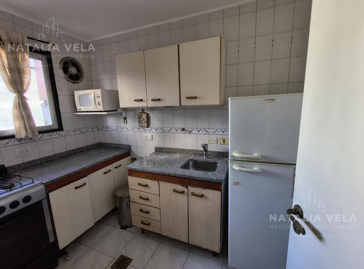 Foto de ALQUILER TEMPORARIO AMOBLADO - departamento 2 ambientes con balcón, imagen 2