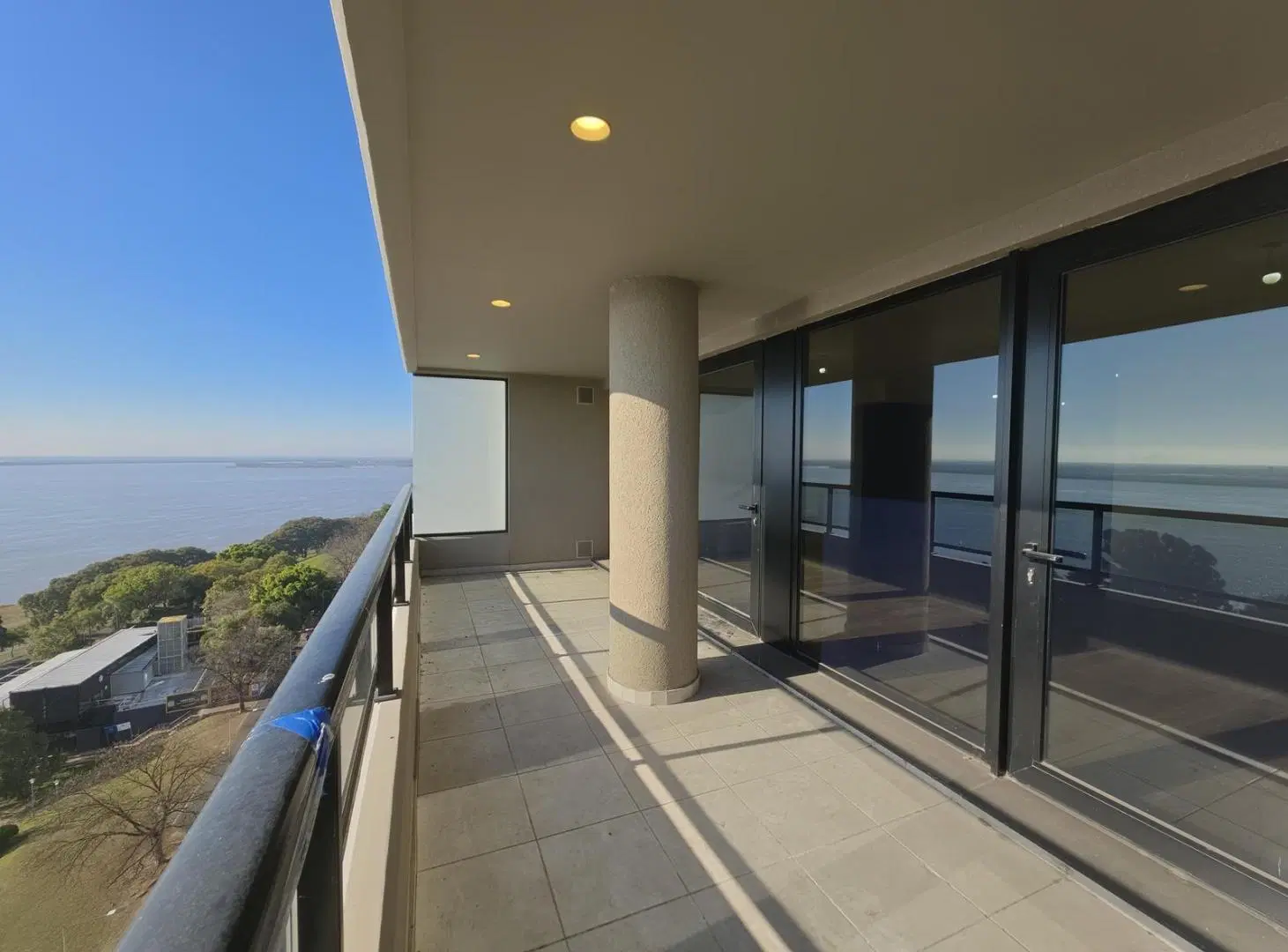 Venta, Pisos Exclusivo, 2 Dorm, Amenities, Vista Franca al RÍo, Barrio MartÍn 2