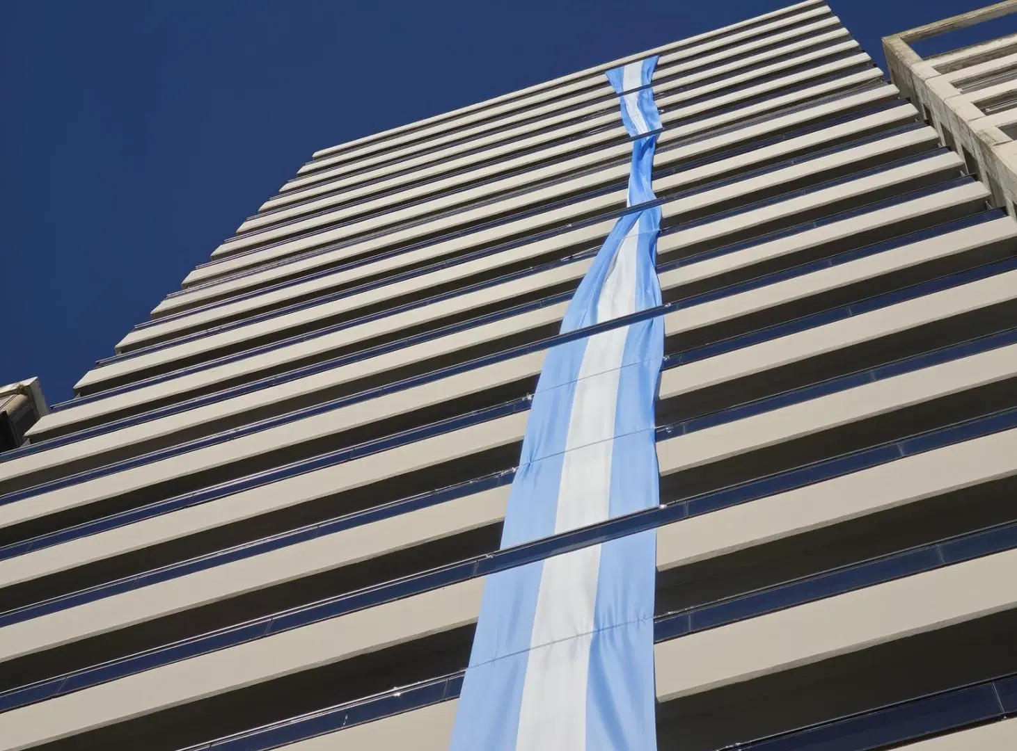 Venta, Pisos Exclusivo, 2 Dorm, Amenities, Vista Franca al RÍo, Barrio MartÍn 3