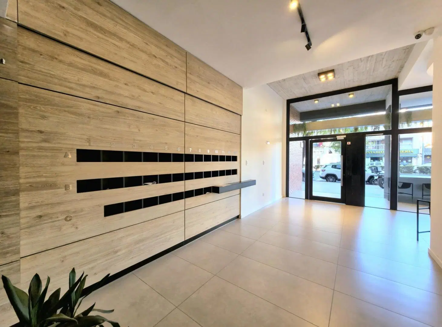 Venta, departamento 2 dormitorios, barrio centro. 5