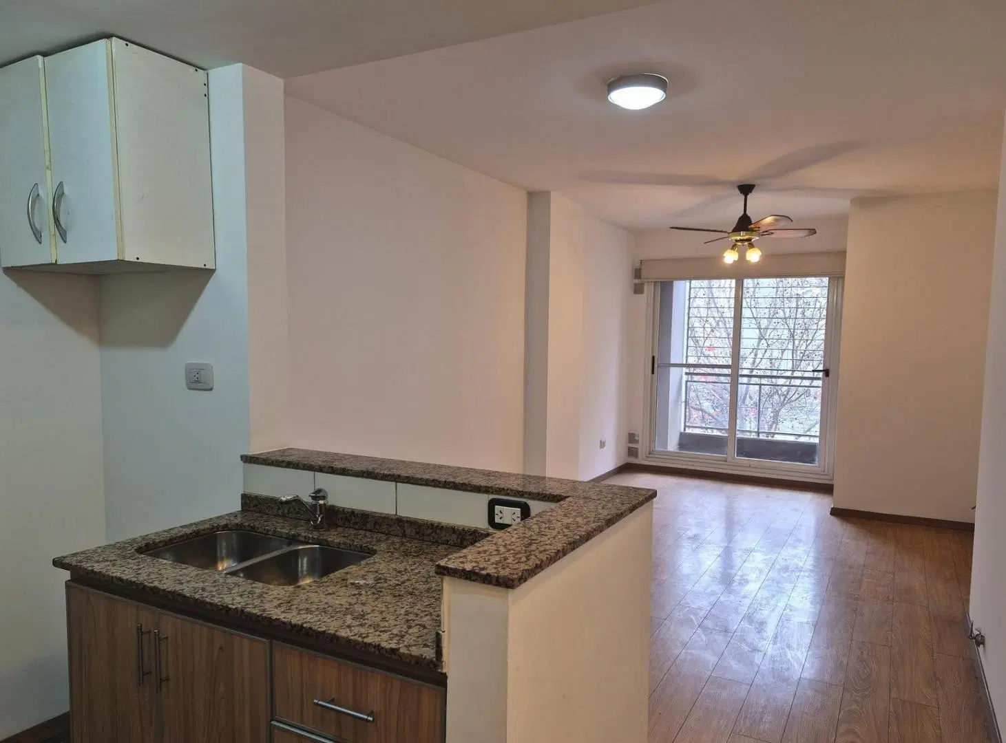 Venta, 1 dormitorio, 1 baño, Orientación Norte, Amenities, Barrio Lourdes, Rosario 4