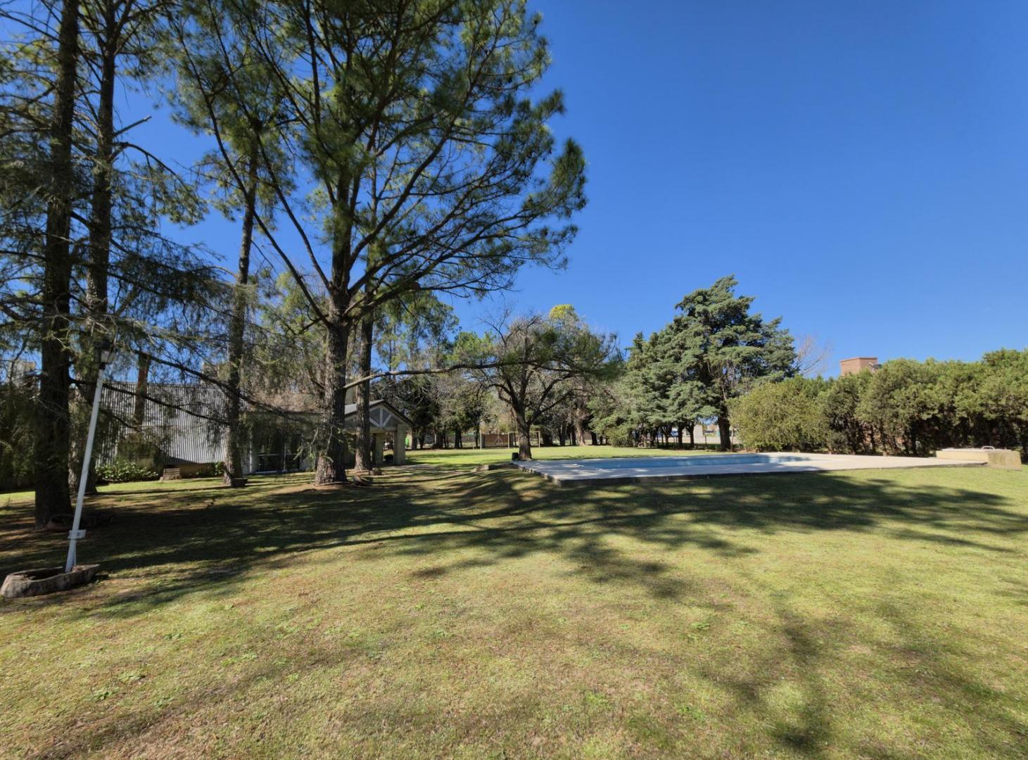 Foto de Venta, Lote 2.679m2 | Zona AR4-7 | Lindero Don Mateo | Funes, imagen 2