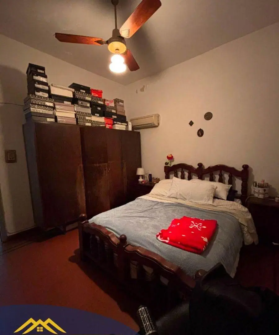 VENDO CASA 2 DORMITORIOS-APTA CREDITO-BARRIO SAN VICENTE 3