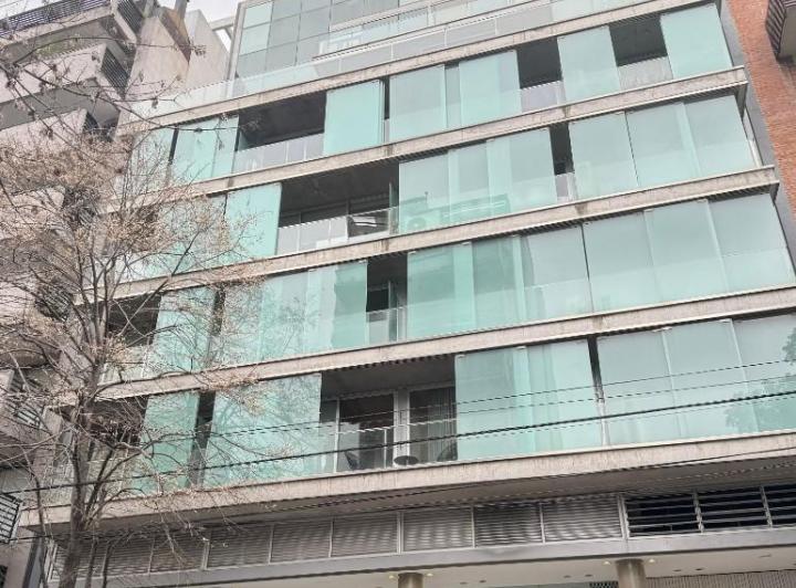 ALQUILER DE OFICINA MONOAMBIENTE  CON BALCON EN PALERMO  HOLLYWOOD 5