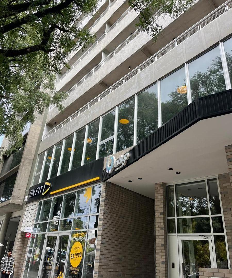 Foto de VENTA LOCAL CON IMPORTANTE RENTA EN PARQUE PATICIOS, imagen 2