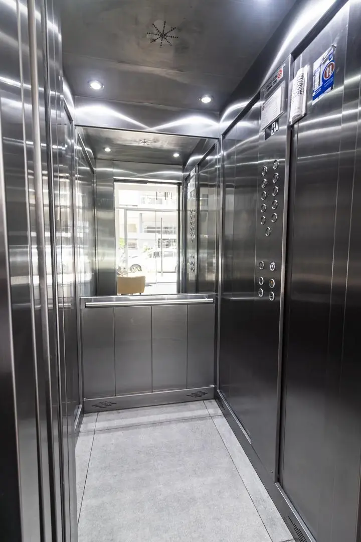 Venta departamento 4 ambientes con balcon TERRAZA en Caballito con 2 cocheras APTO  CREDITO 4