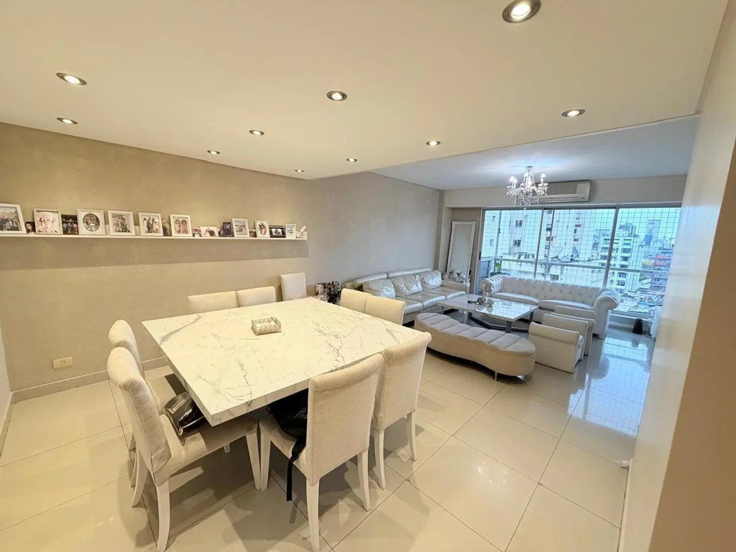 Venta departamento 4 ambientes con dependencia con cochera en RECOLETA | APTO CREDITO 3