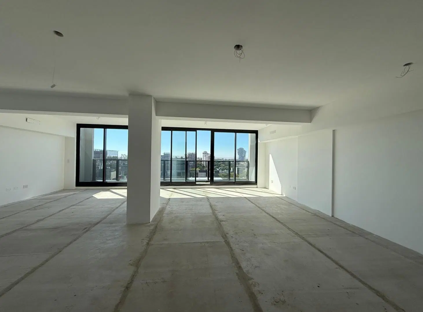 Venta de oficina de 118 m2 con balcón  al Rio en Belgrano | 2