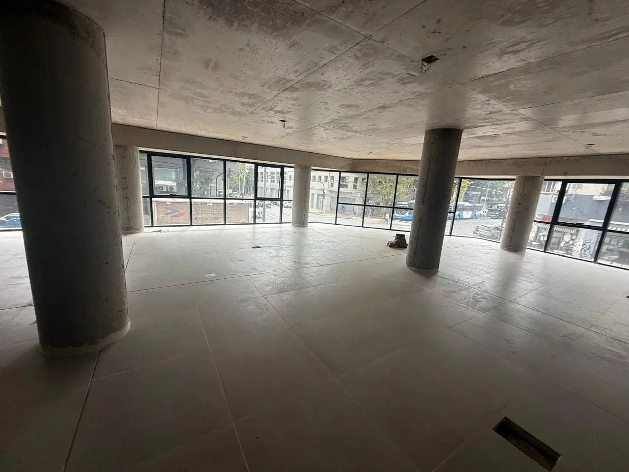 venta de Oficinas de 225 m2 en Parque Patricios 5