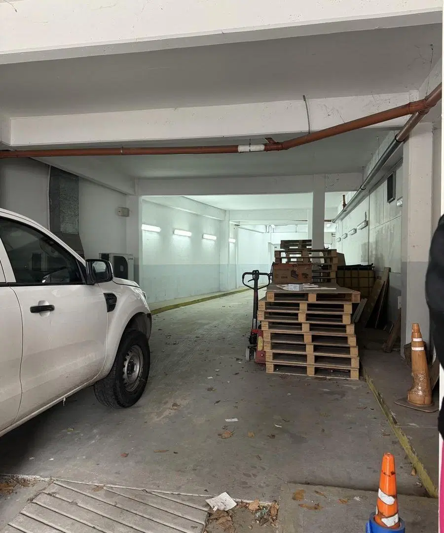 ALQUILER DE EDIFICIO EN BLOCK DE 4,636 M2 EN PARQUE PATRICIOS 3