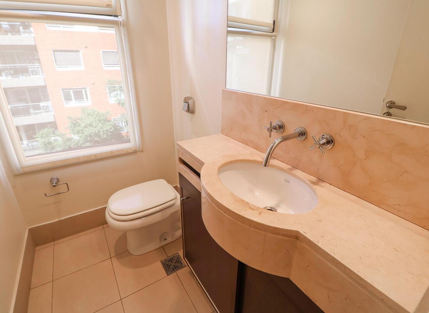 Foto de VENTA 3 AMBIENTES EN BAYRES MADERO, PUERO MADERO, VISTA AL CANAL, imagen 5