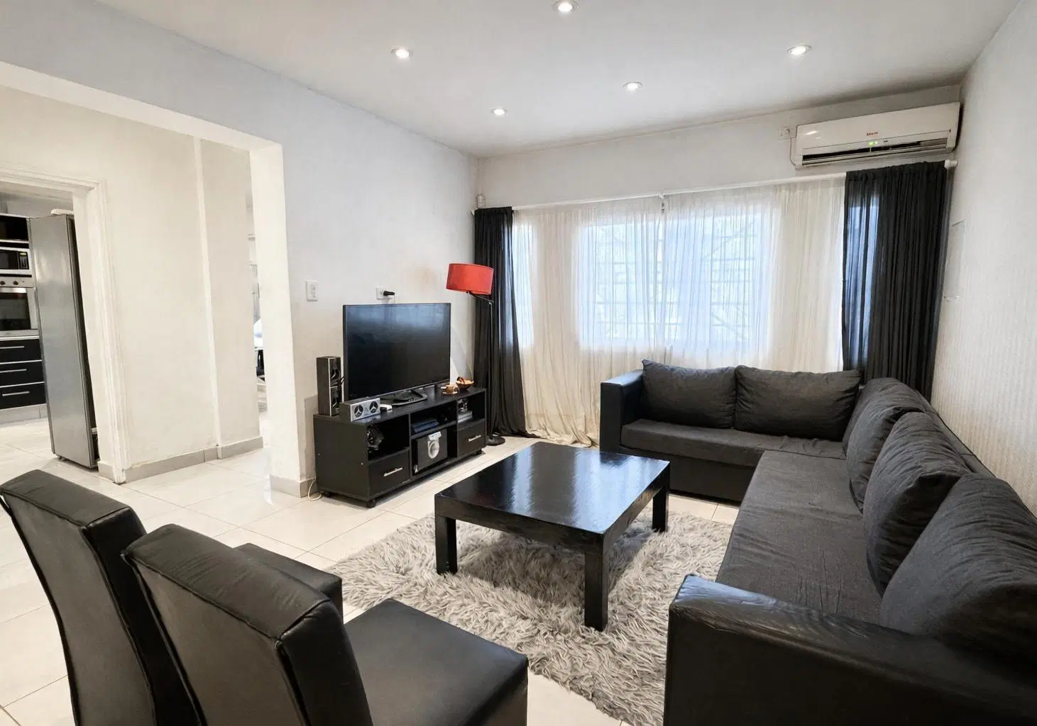 VENTA CASA 4 AMBIENTES EN SANTA RITA, PATIO, PARRILLA, REFACCIONADA A NUEVA 2