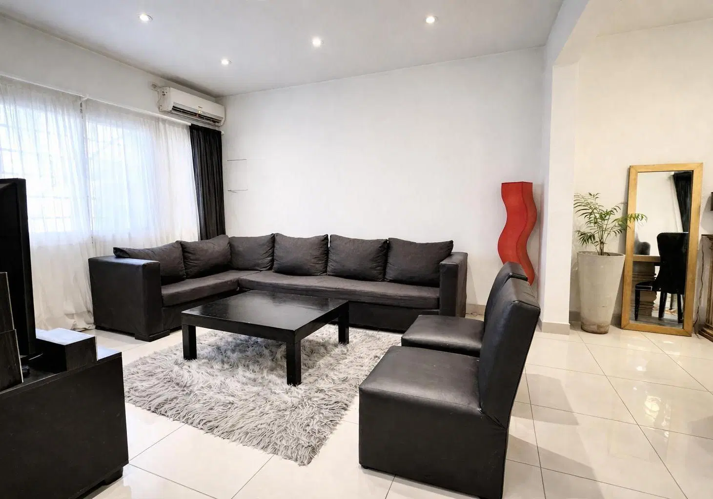 VENTA CASA 4 AMBIENTES EN SANTA RITA, PATIO, PARRILLA, REFACCIONADA A NUEVA 3