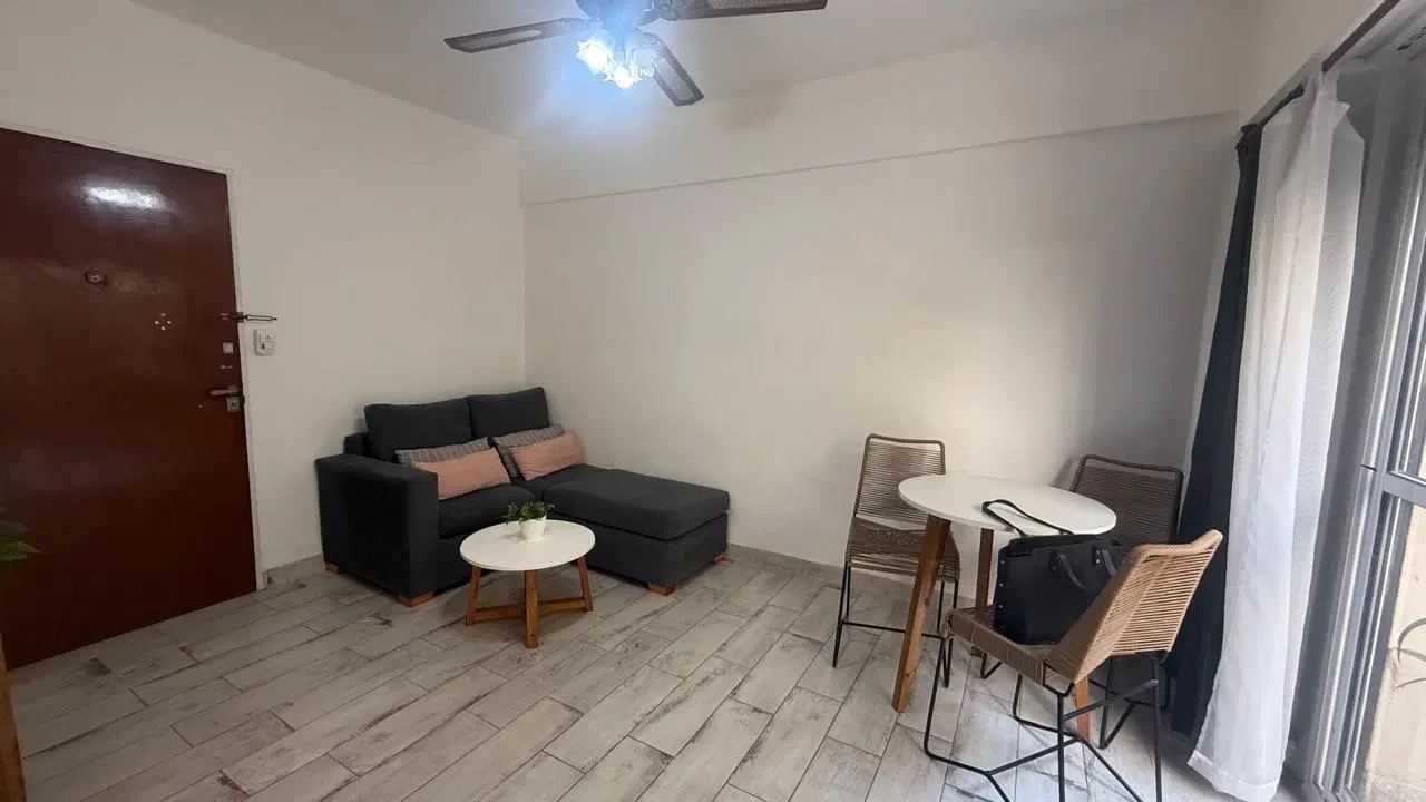 VENTA DEPARTAMENTO 2 AMBIENTES REFACCIONADO CON PATIO PROPIO EN PALERMO 2