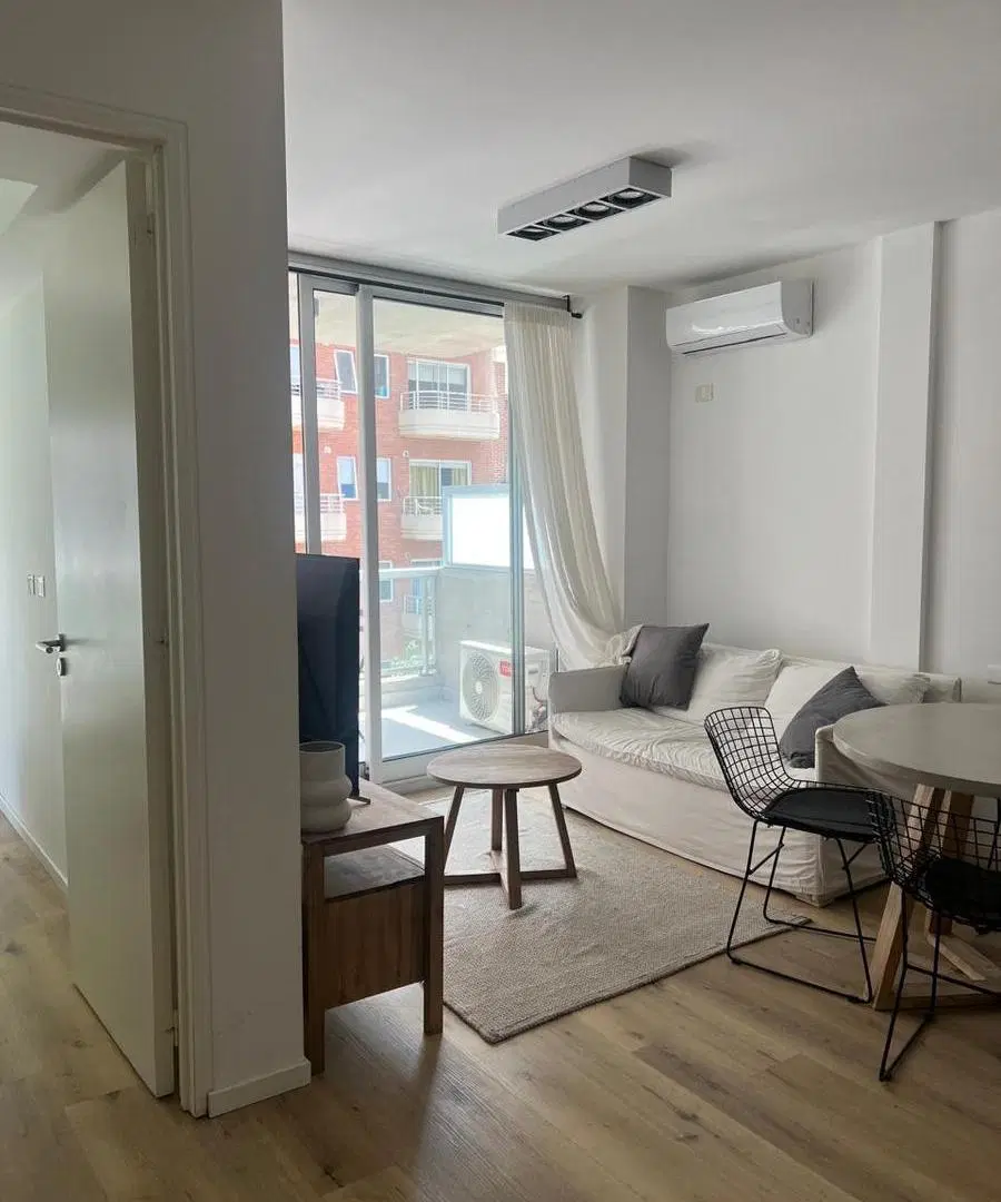 VENTA DE DEPARTAMENTO 3 AMBIENTES CON COCHERA AMOBLADO Y EQUIPADO EN NUÑEZ 5