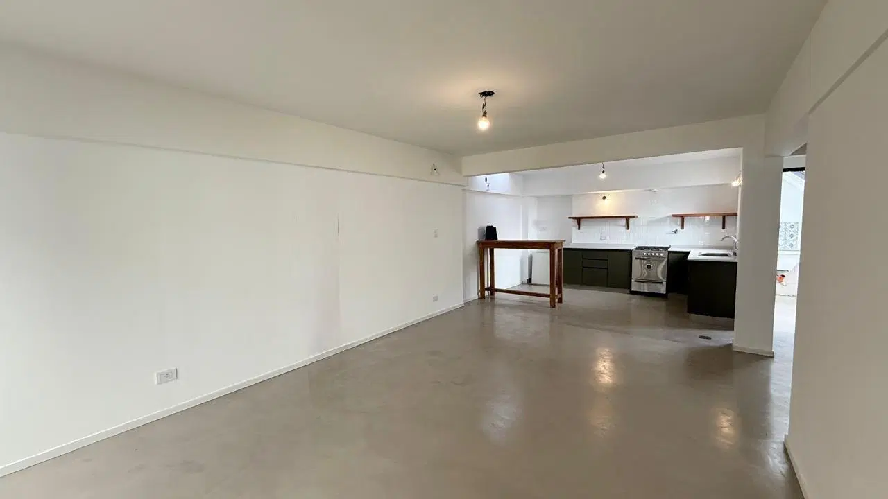 VENTA PH 3 AMBIENTES, VILLA PUEYRREDON, CON COCHERA, PATIO Y TERRAZA PROPIA 2