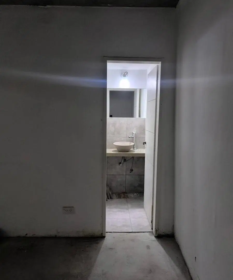 ALQUILER LOCAL COMERCIAL 150 M2 EN PALERMO 5