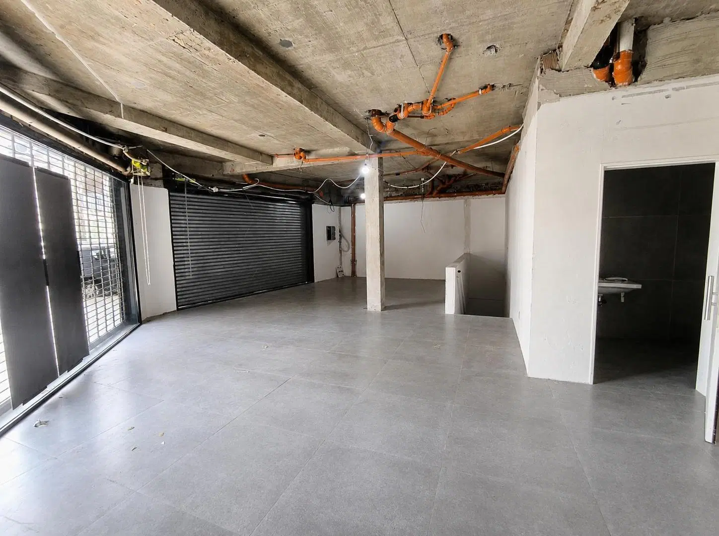 ALQUILER LOCAL COMERCIAL 150 M2 EN PALERMO 2