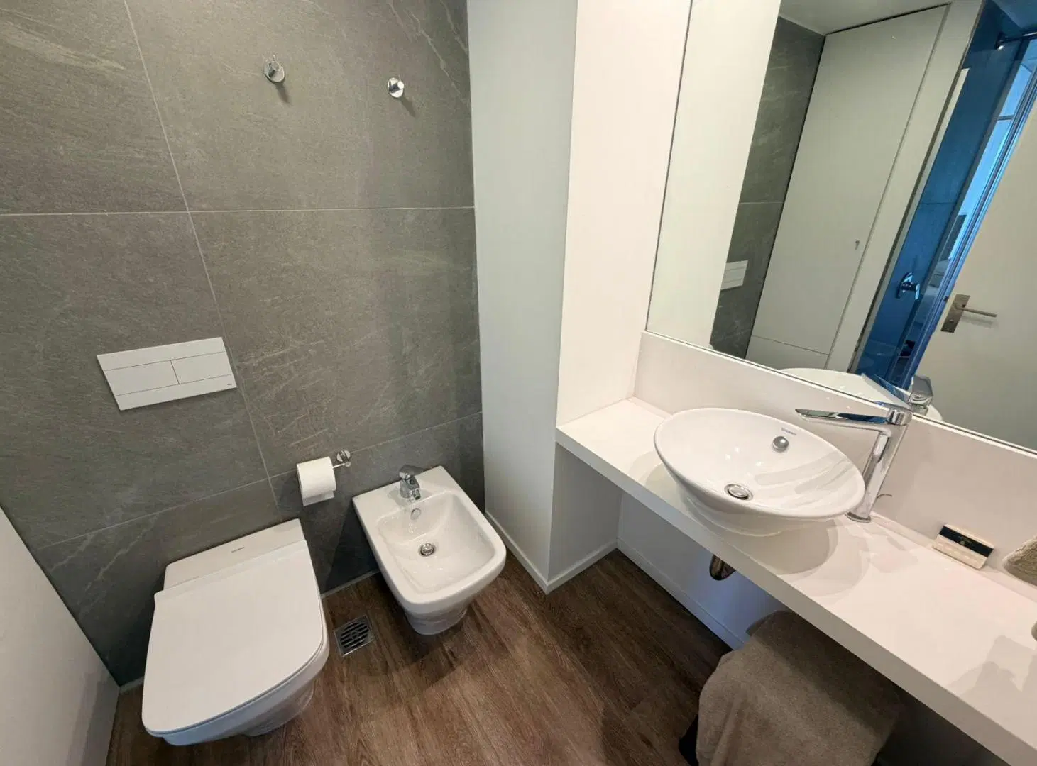 VENTA DEPARTAMENTO 2 AMBIENTES  DE 58 M2 CON COCHERA   A ESTRENAR QUARTIER DEL BAJO  PUERTO MADERO 4