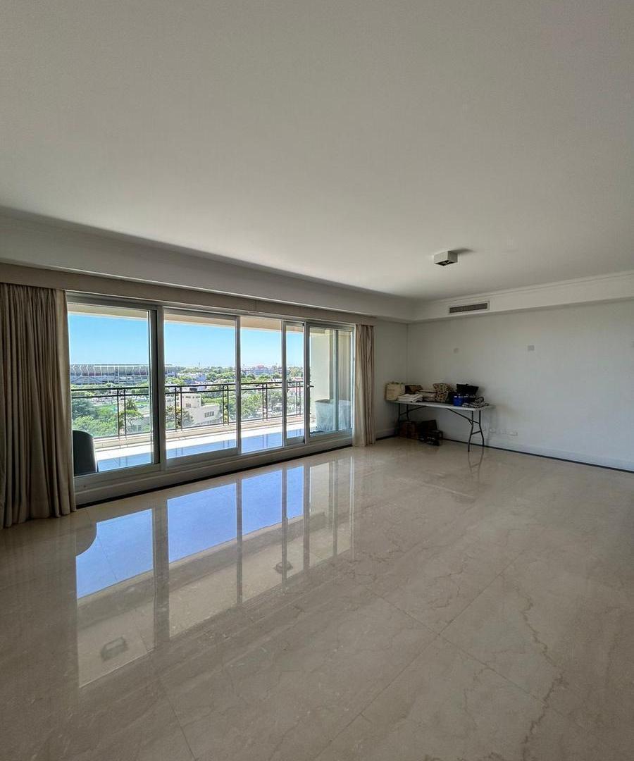 Foto de VENTA DEPARTAMENTO 5 AMBIENTES CON 2 COCHERAS EN CHATEAU LIBERTADOR, imagen 3