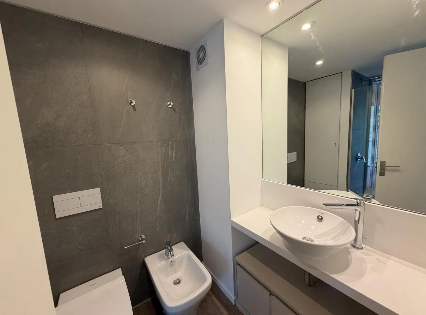 VENTA DEPARTAMENTO MONOAMBIENTE CON BALCON EN QUARTIER DEL BAJO - PUERTO MADERO 3