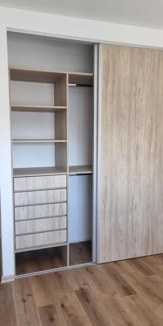 VENTA DE DEPARTAMENTO 3 AMBIENTES CON BALCÓN AL FRENTE EN VILLA SANTA RITA 5