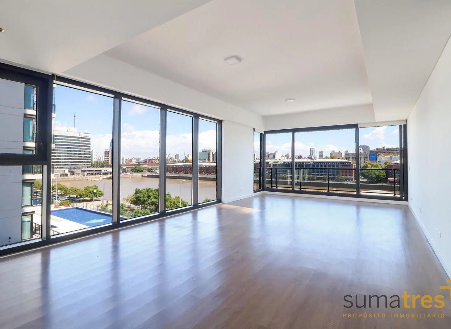 Venta Departamento 3 Ambientes + Cochera y Baulera - Link Tower - Puerto Madero 2