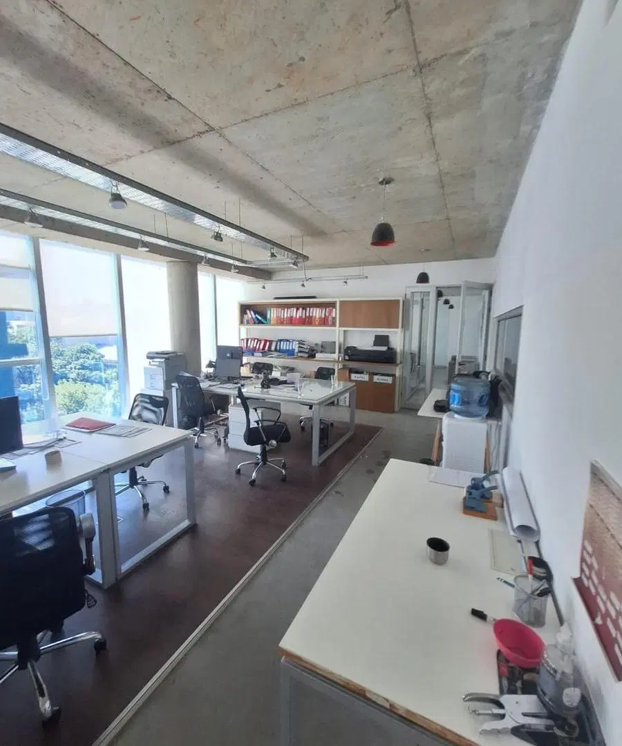ALQUILER DE OFICINA DE 110 M2  CON COCHERA EN PALERMO | DISTRITO AUDIO VISUAL 3