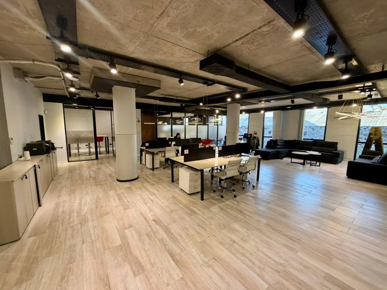 VENTA DE OFICINA DE 250 M2 EN PARQUE PATRICIOS | Polo Tecnológico 1