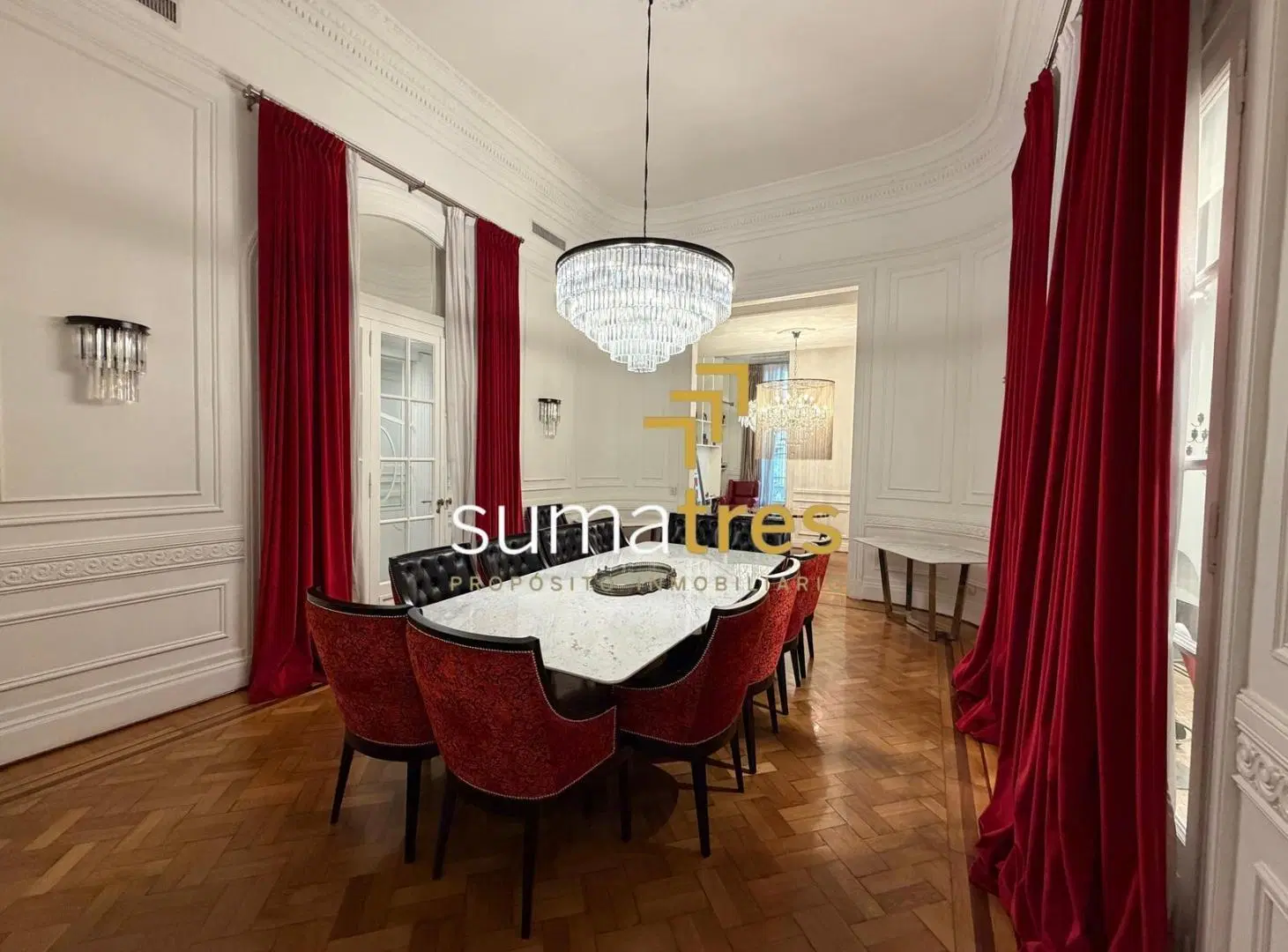 VENTA DE SEMIPISO 6 AMBIENTES  DE 350 M2 EN RETIRO 4