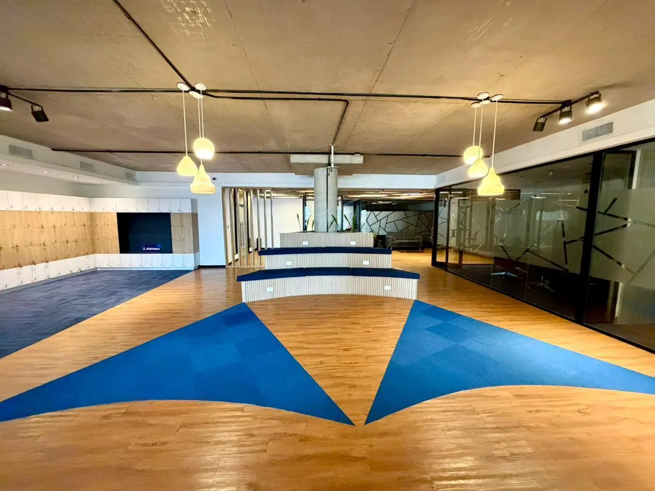 Venta de oficina de 860 m2 con 7 cocheras | Distrito Tecnológico de Parque Patricios 8